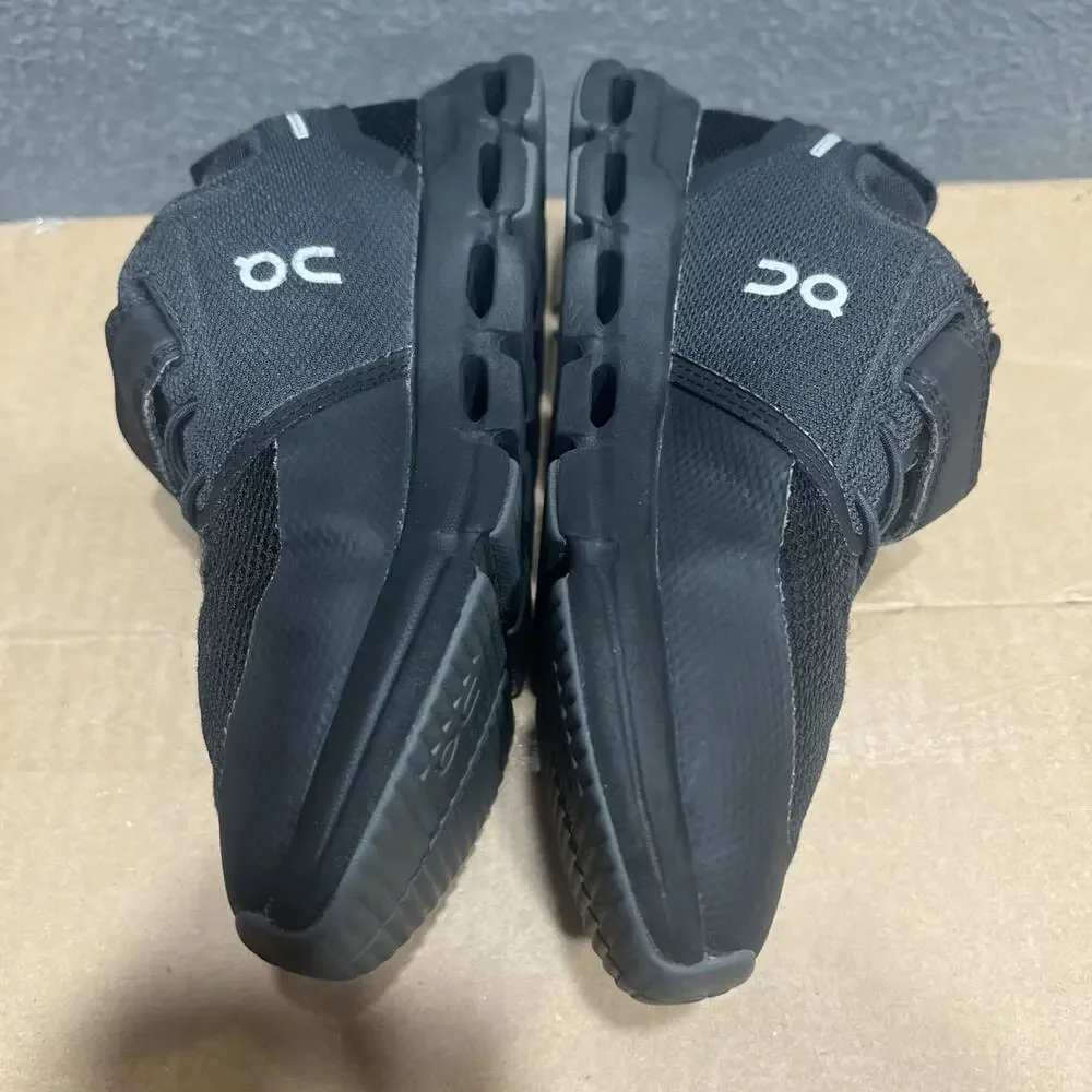 On Running Kids' Cloud Swiss Engineering black Size K 12.5 Boys Sneakers